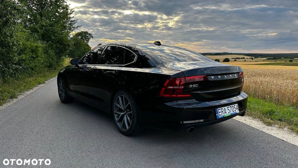 Volvo S90 T5 Geartronic Momentum - 3