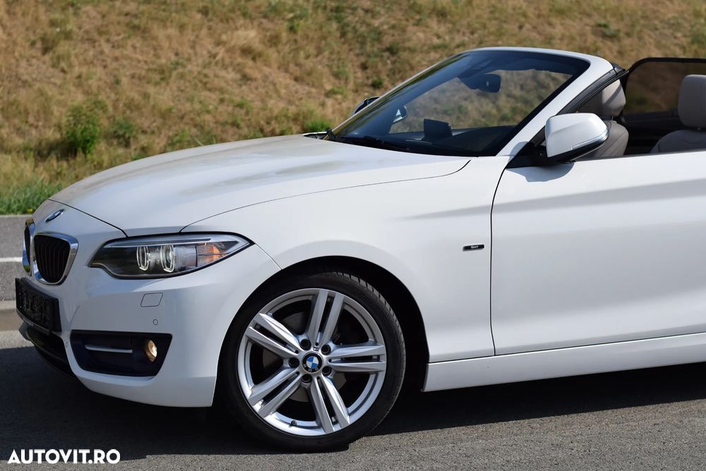 BMW Seria 2 220d Sport-Aut. - 37