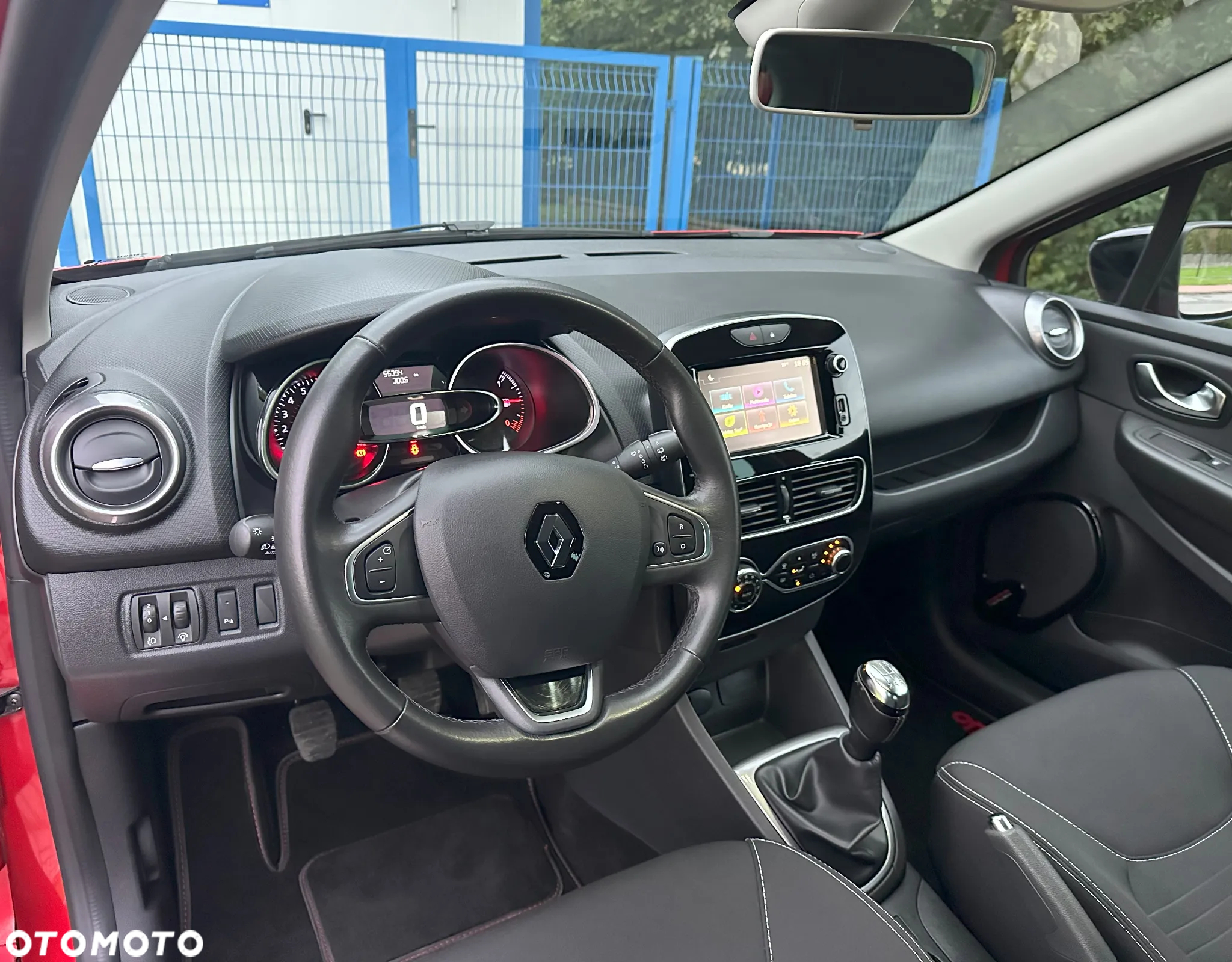 Renault Clio 1.2 16V Limited EU6 - 16