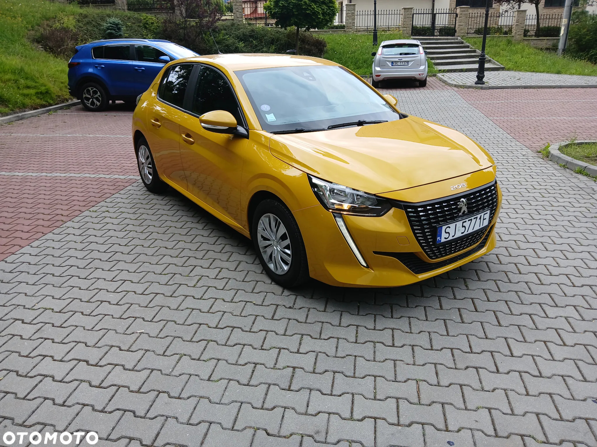 Peugeot 208 - 2