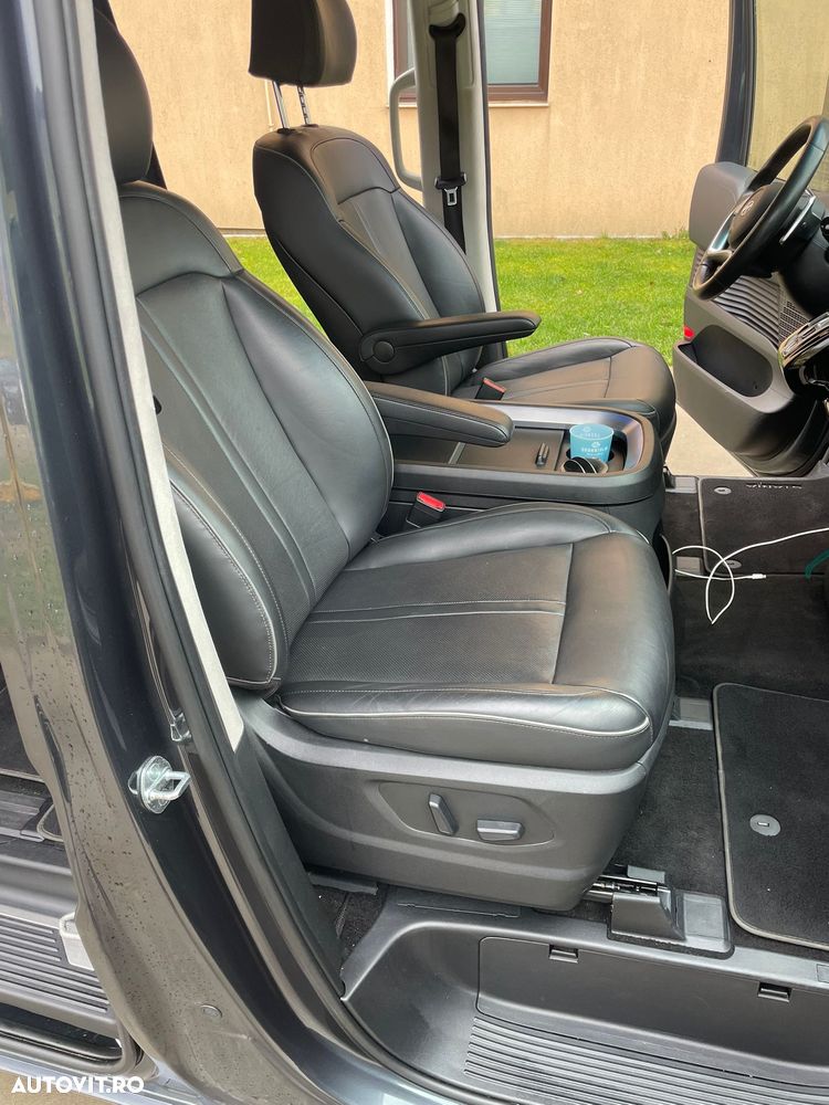 Hyundai Staria 2.2 CRDi Allrad Signature - 7