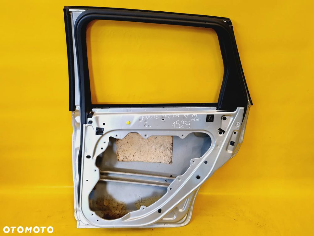 DRZWI PRAWY TYŁ PRAWE TYLNE FORD FOCUS II MK2 KOMBI 04-07 LAK: 03 NR1529 - 12