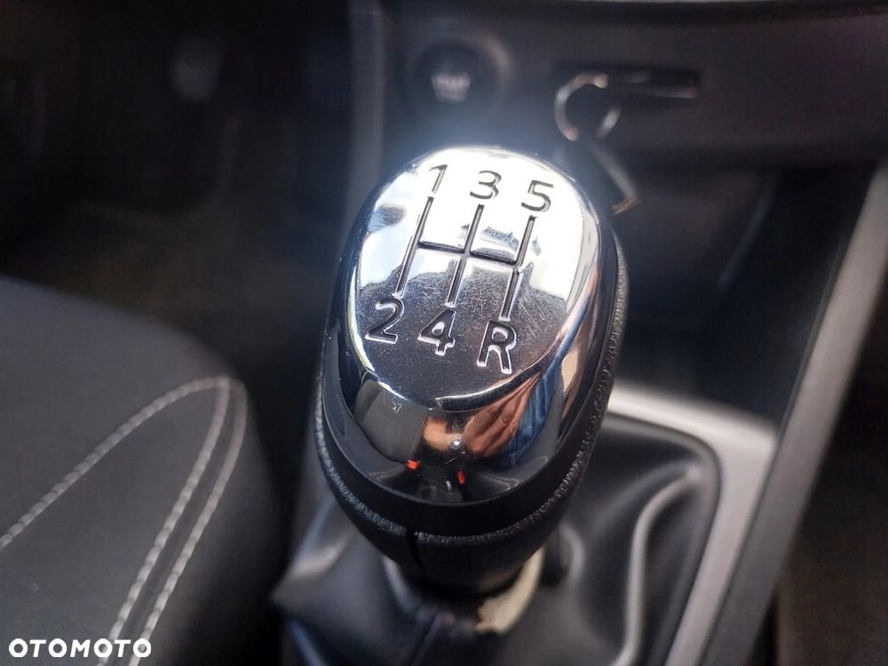 Renault Clio 1.2 16V 75 LIMITED - 18