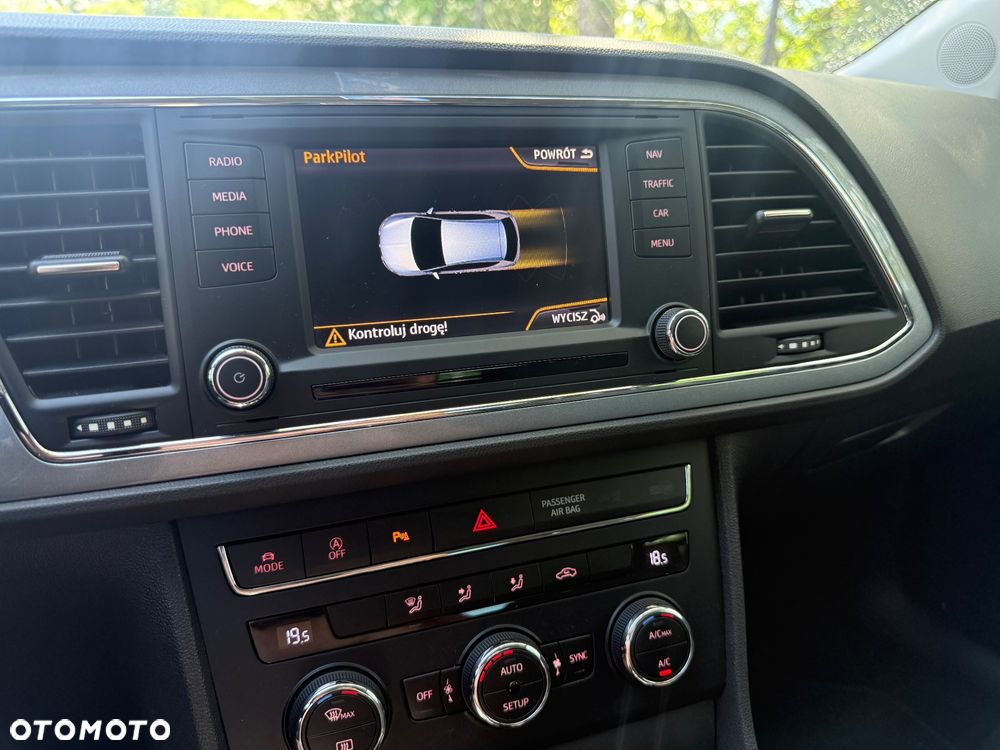 Seat Leon 2.0 TDI DPF Ecomotive FR - 24