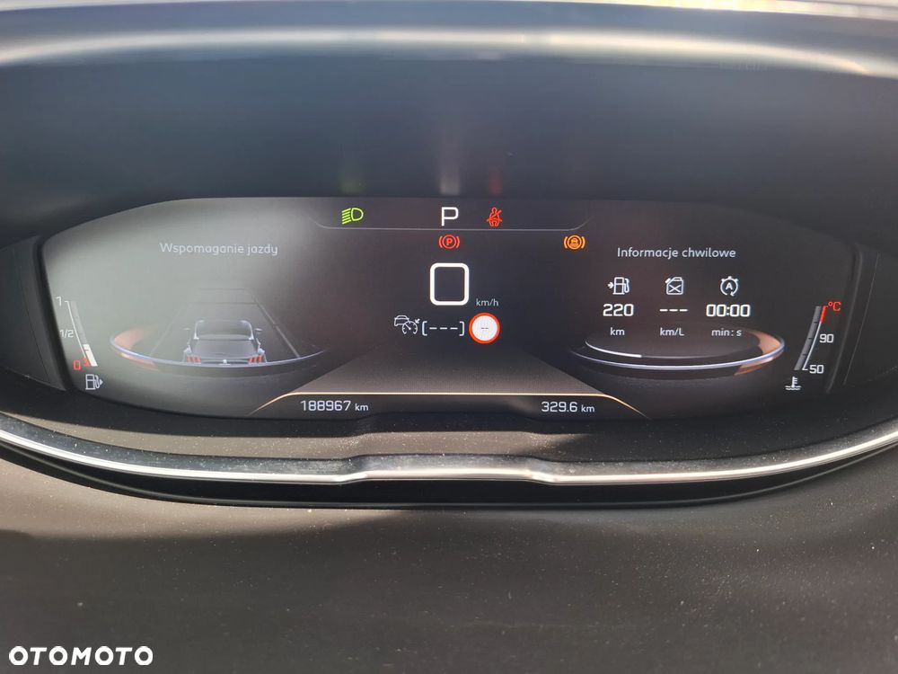 Peugeot 5008 1.5 BlueHDi Active S&S EAT8 - 18
