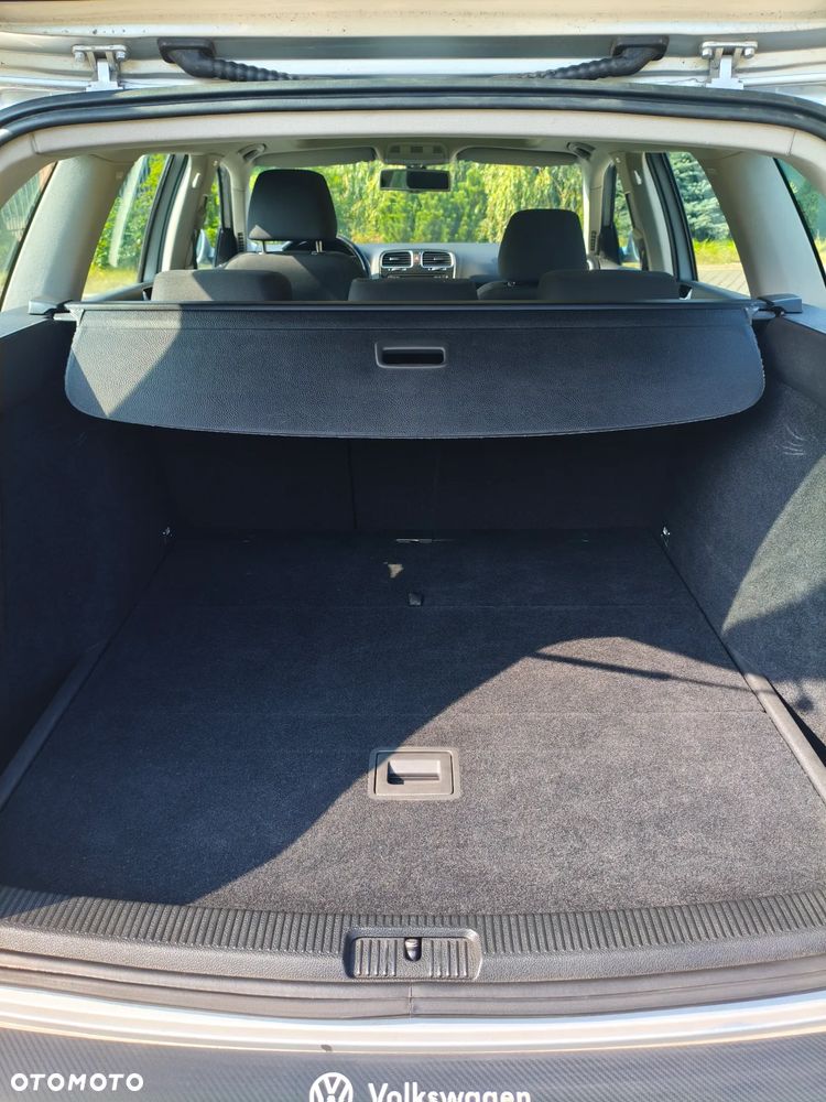 Volkswagen Golf Variant 1.6 TDI DPF BlueMotion Technology Style - 9