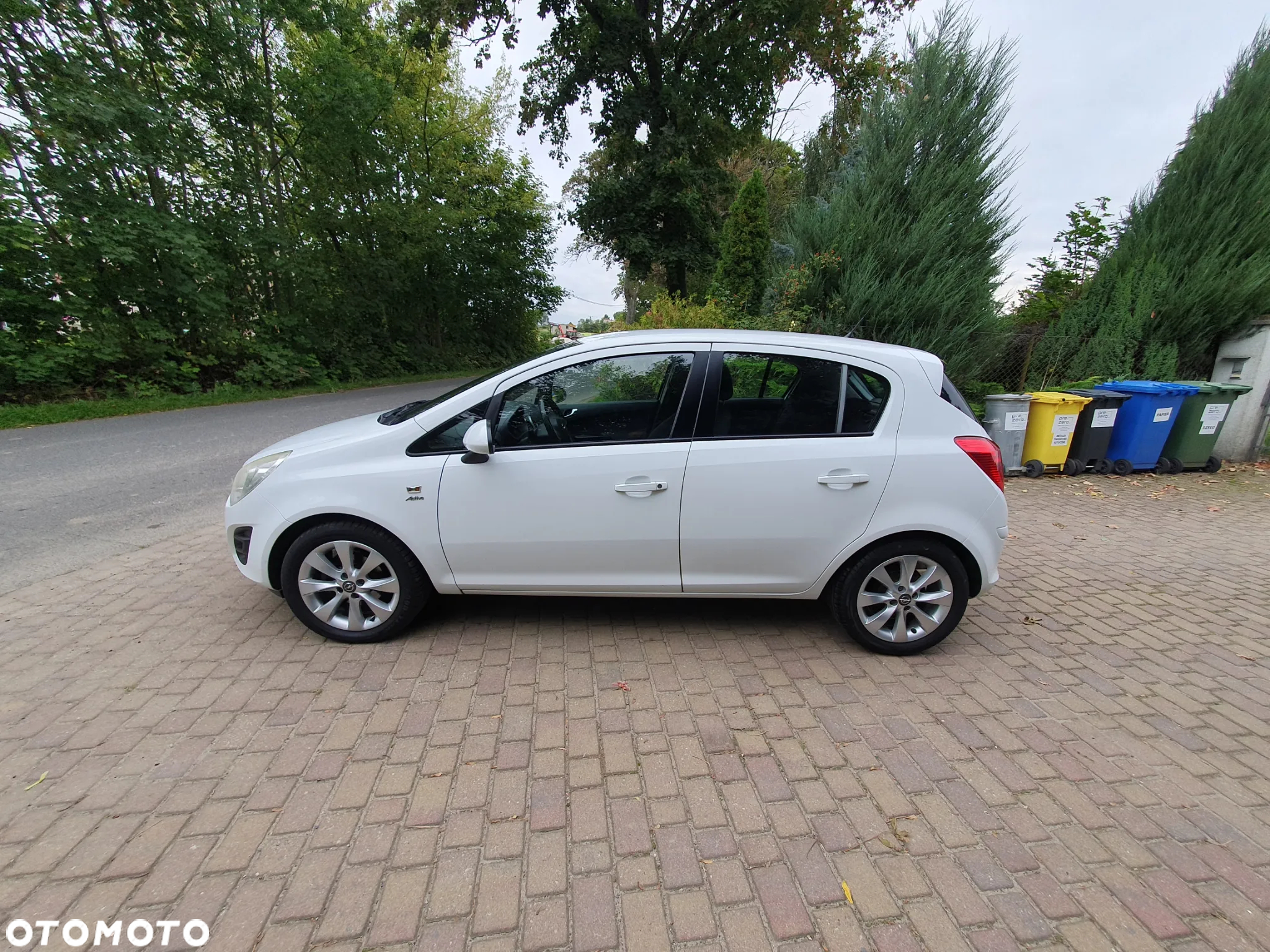 Opel Corsa 1.4 16V Color Elegance - 4