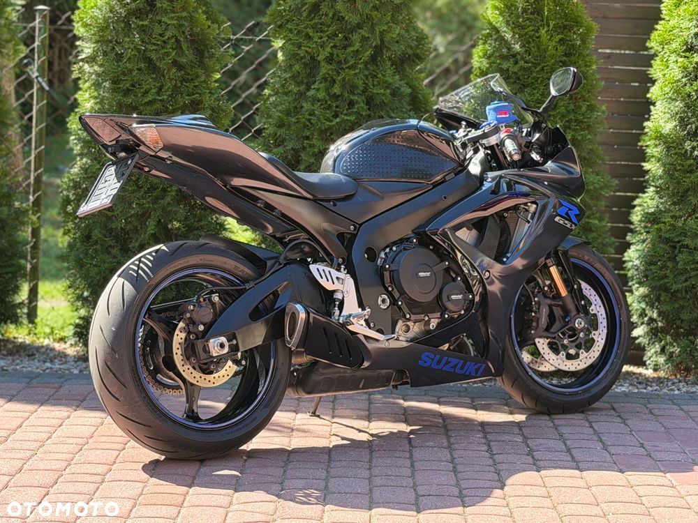 Suzuki GSX-R - 4