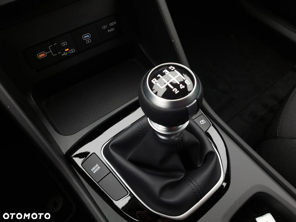 Hyundai Tucson 1.6 T-GDi Modern 2WD - 21
