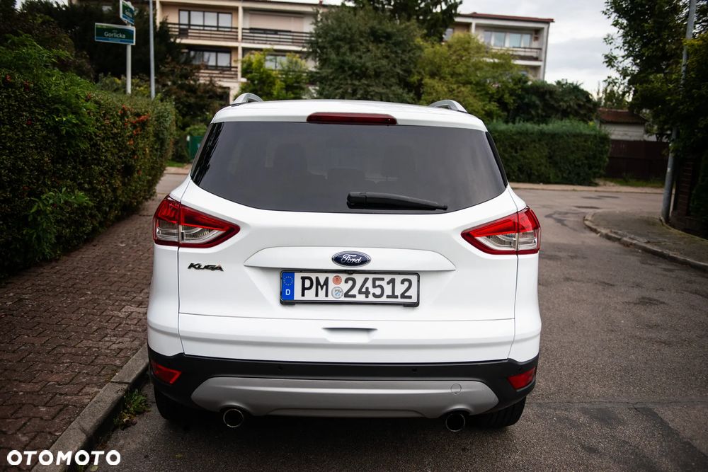 Ford Kuga 2.0 TDCi 4x4 Titanium - 6