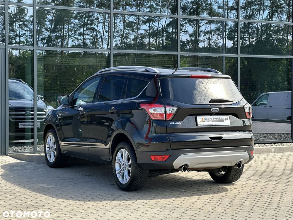 Ford Kuga 1.5 EcoBoost 2x4 Titanium - 8