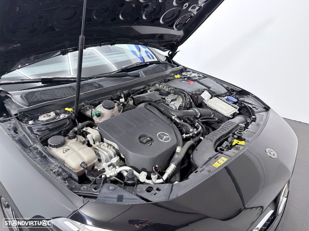 Mercedes-Benz A 250 Limousine e 8G-DCT AMG Line Advanced - 34