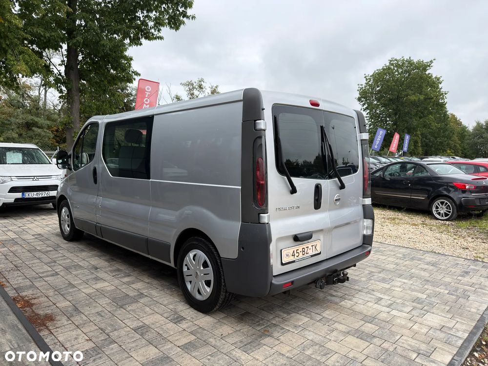 Renault Trafic 2.5 Diesel Brygadówka L2H1 Long Długi 5 Osobowy Klimatyzacja Gwarancja Kredyt - 4
