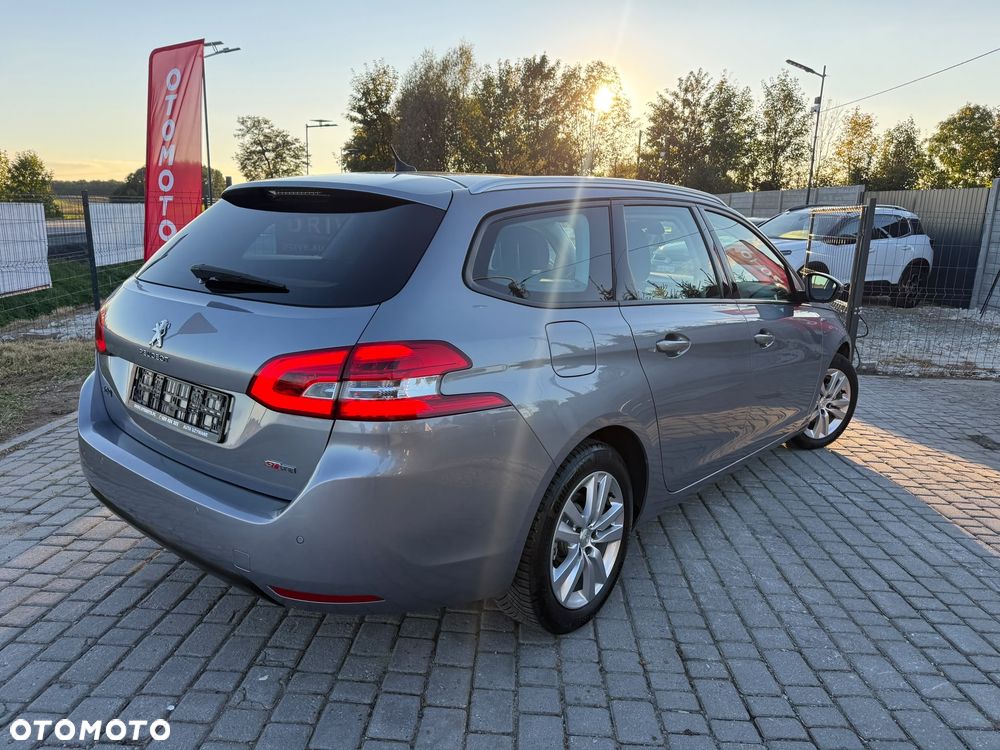 Peugeot 308 - 14