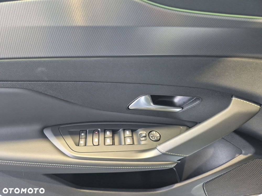 Peugeot 308 1.2 PureTech GT S&S EAT8 - 14