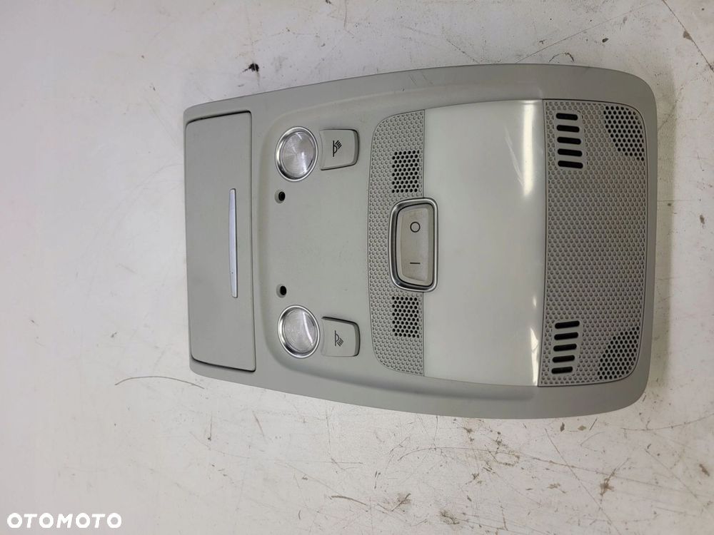 LAMPKA OŚWIETLENIE KABINY AUDI A4 A5 8T0947135BF ET1 - 2