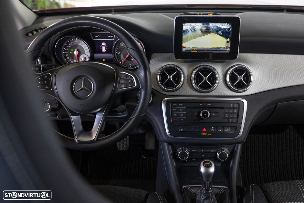 Mercedes-Benz GLA 180 (CDI) d Urban - 8