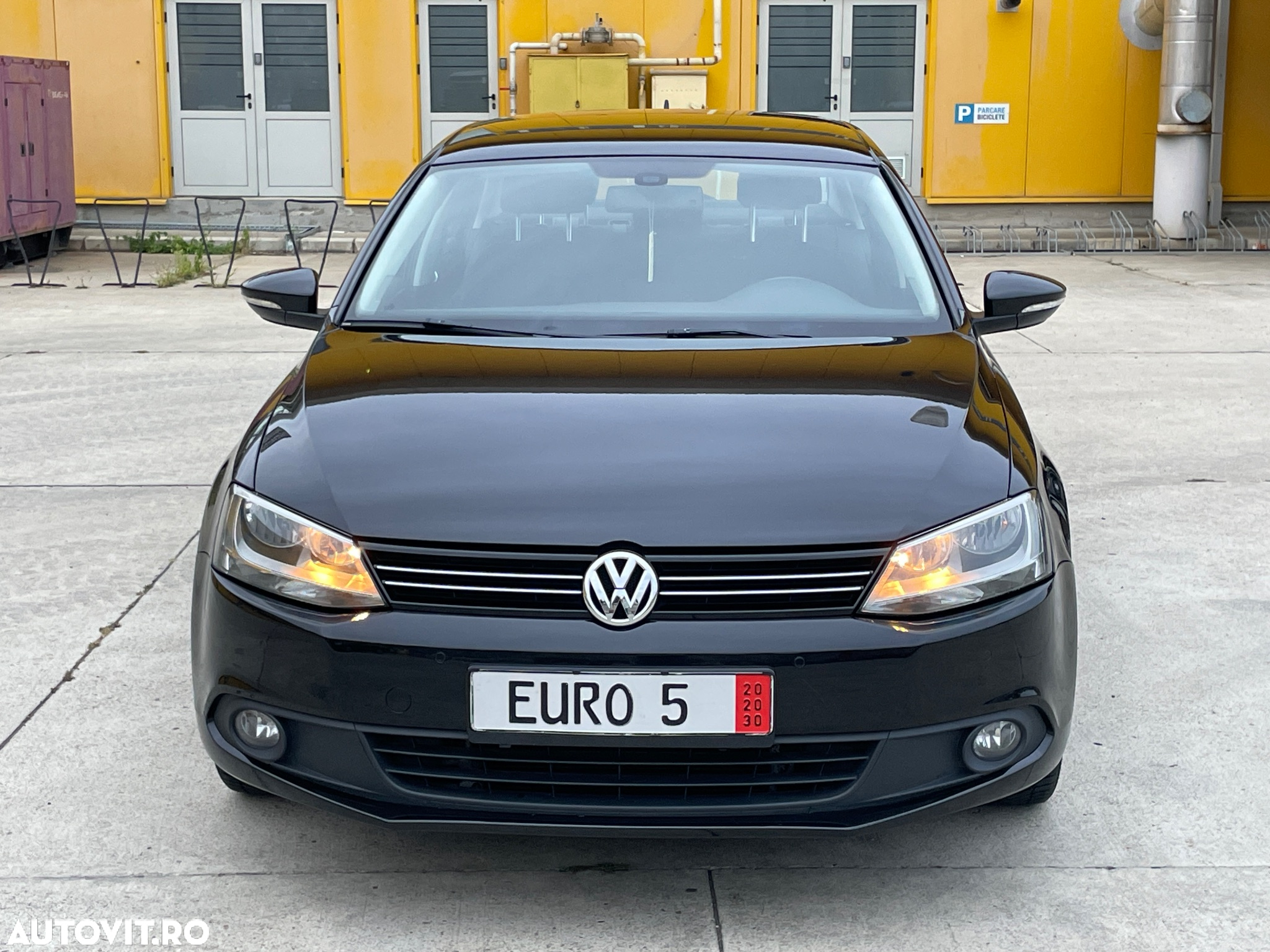 Volkswagen Jetta - 19