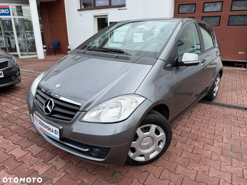 Mercedes-Benz Klasa A 150 BlueEFFICIENCY Elegance - 2