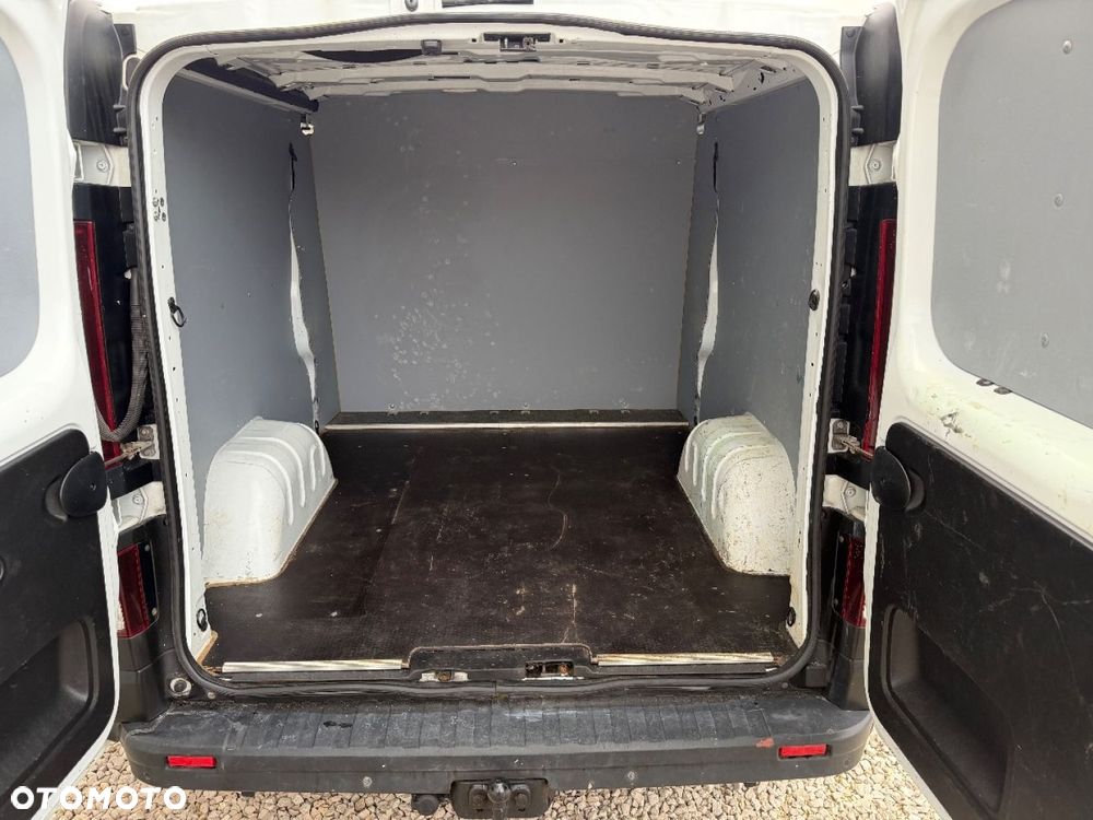 Renault Trafic - 9
