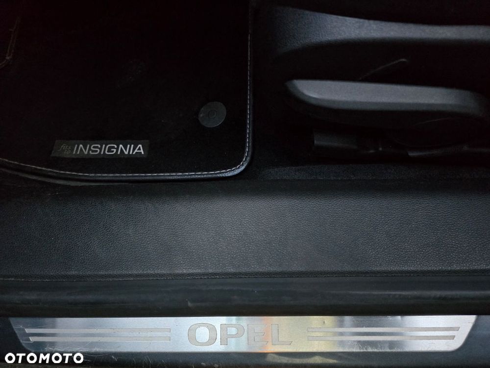 Opel Insignia 2.0 CDTI Sport - 21