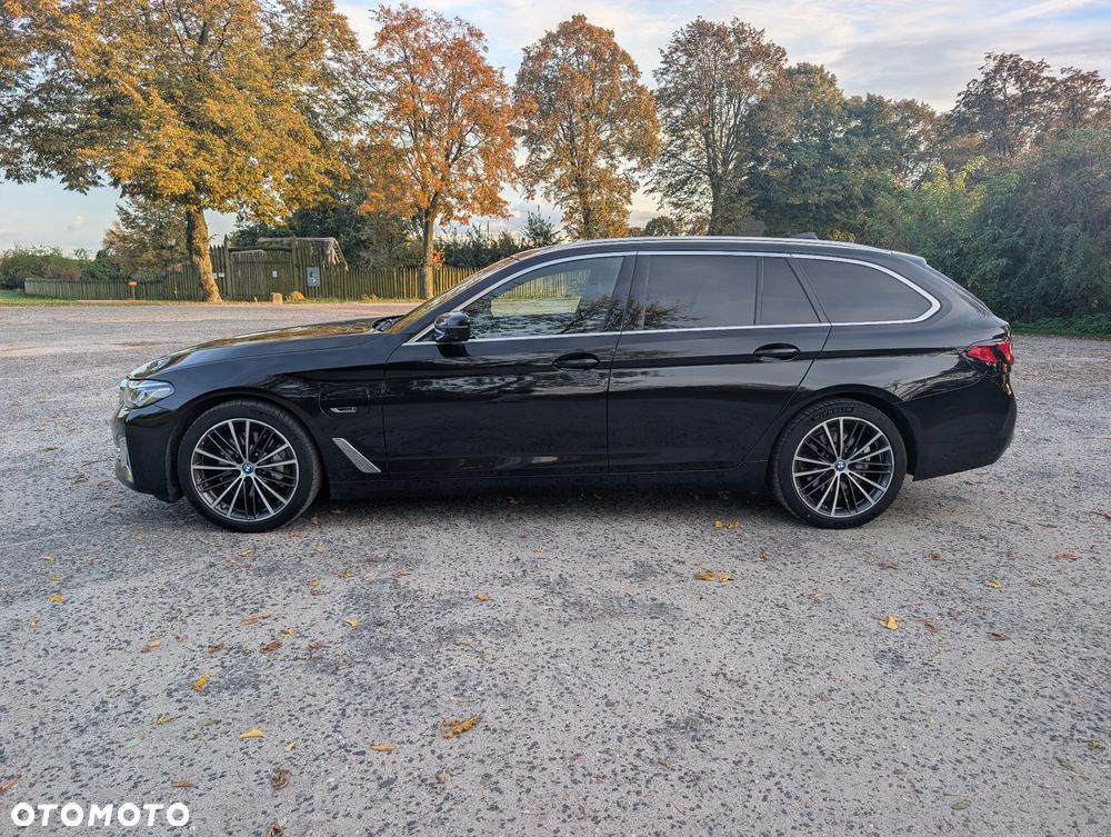 BMW Seria 5 530e Luxury Line - 10