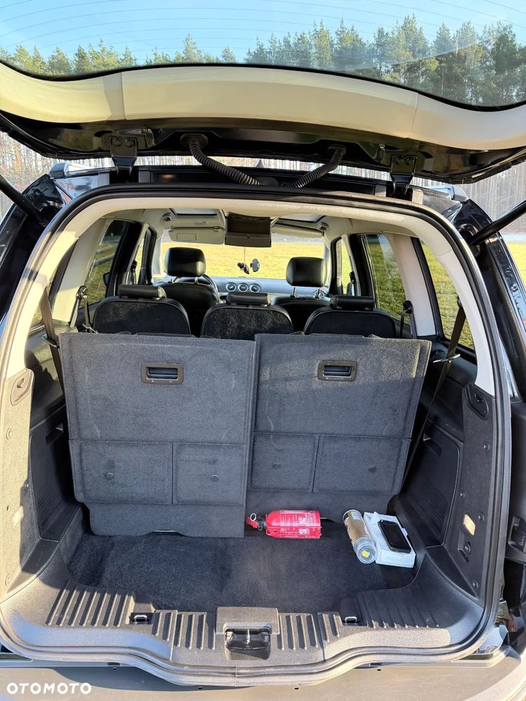 Ford Galaxy 2.0 TDCi Platinium X (Titanium) MPS6 - 14