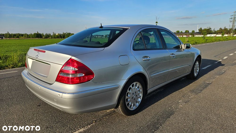 Mercedes-Benz Klasa E 320 Elegance - 11