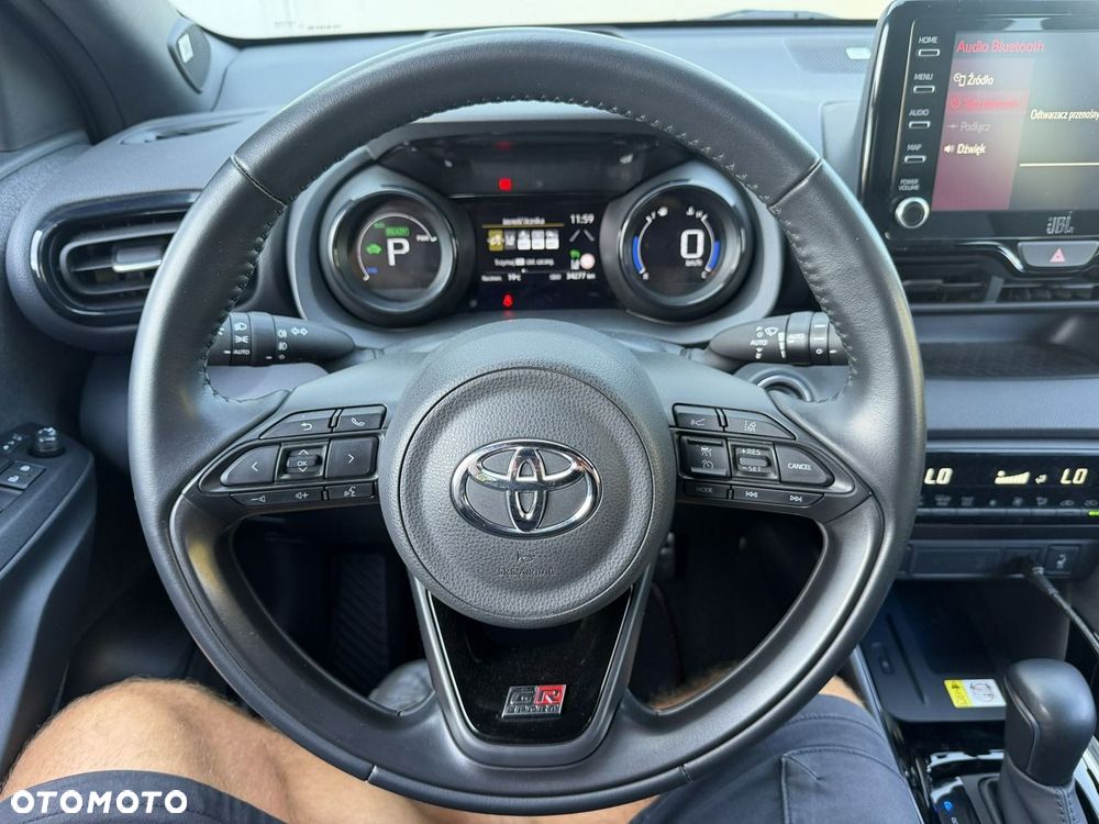 Toyota Yaris 1.5 VVT-i GR SPORT - 19