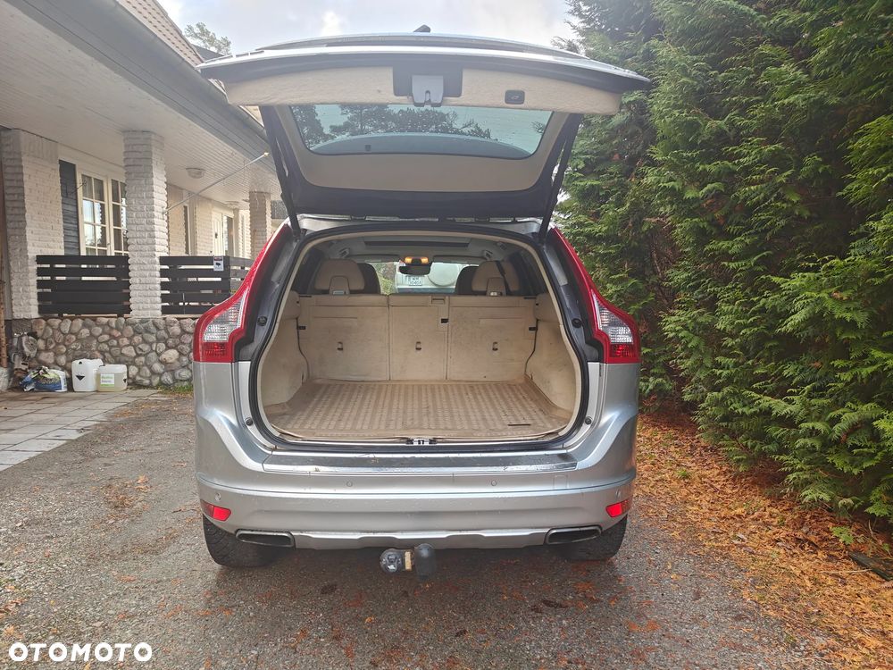 Volvo XC 60 T6 AWD Summum - 2