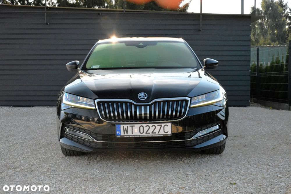 Skoda Superb 2.0 TDI SCR L&K DSG - 2