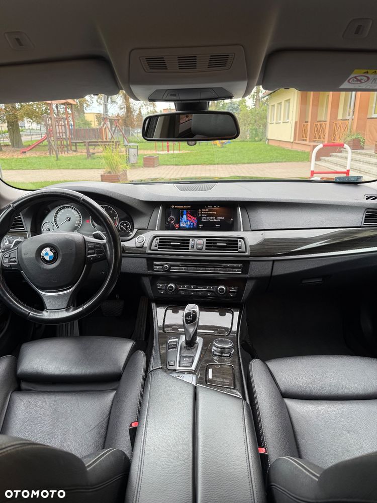 BMW Seria 5 535d - 22