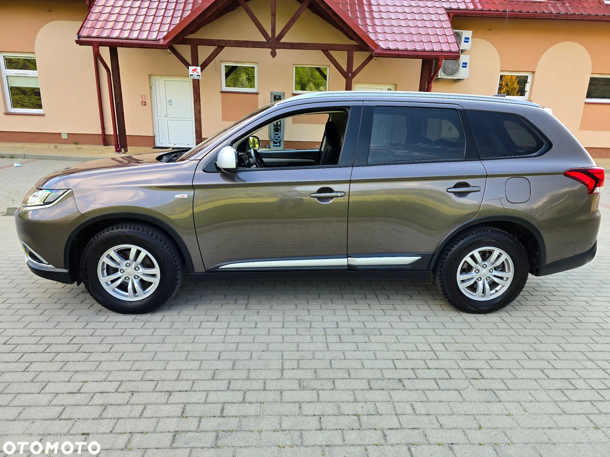 Mitsubishi Outlander 2.0 2WD Edition - 17