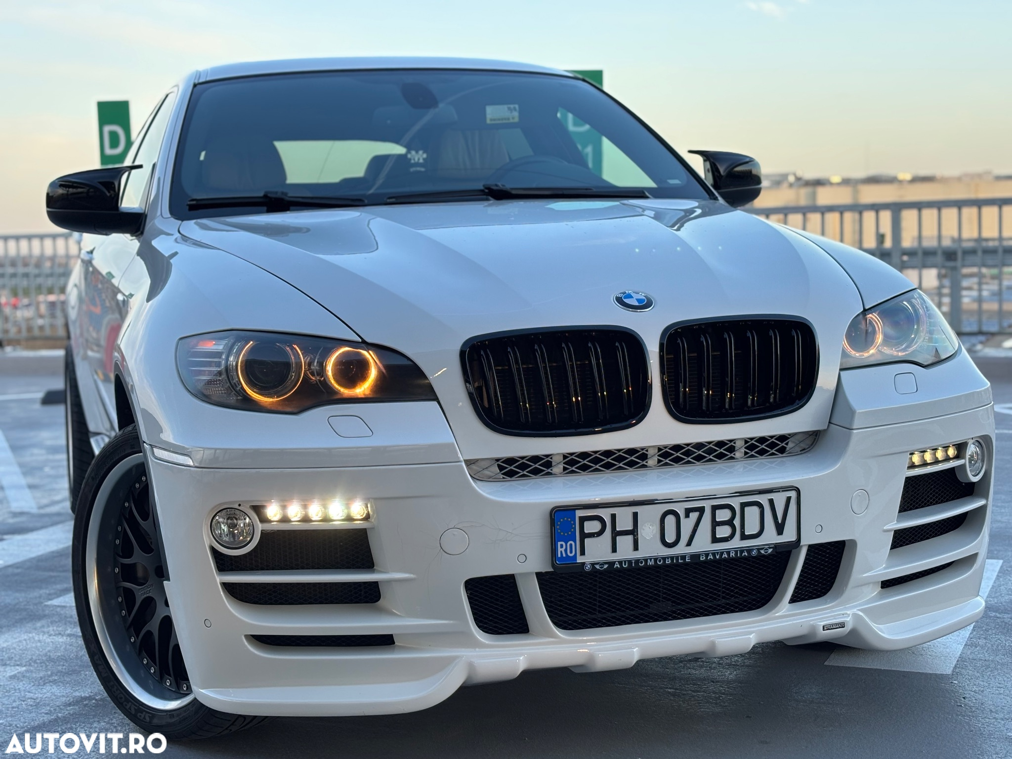 BMW X6 xDrive50i - 2