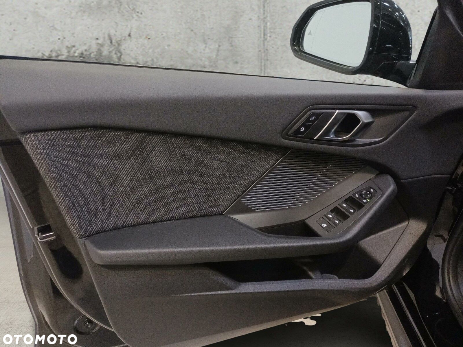 BMW Seria 1 - 11