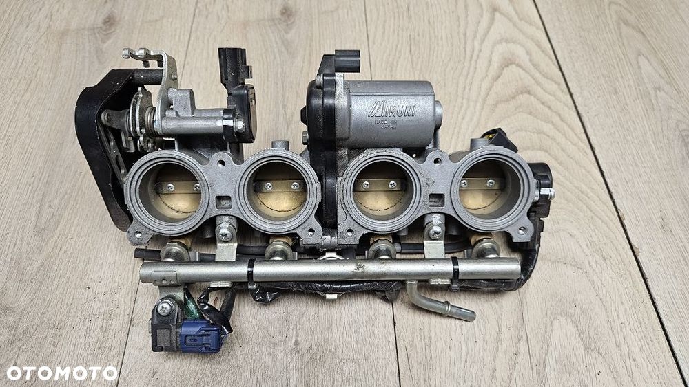 Listwa Wtryskowa Przepustnica Yamaha YZF-R6 R6 2008-2016 13S Dawca Części - 2