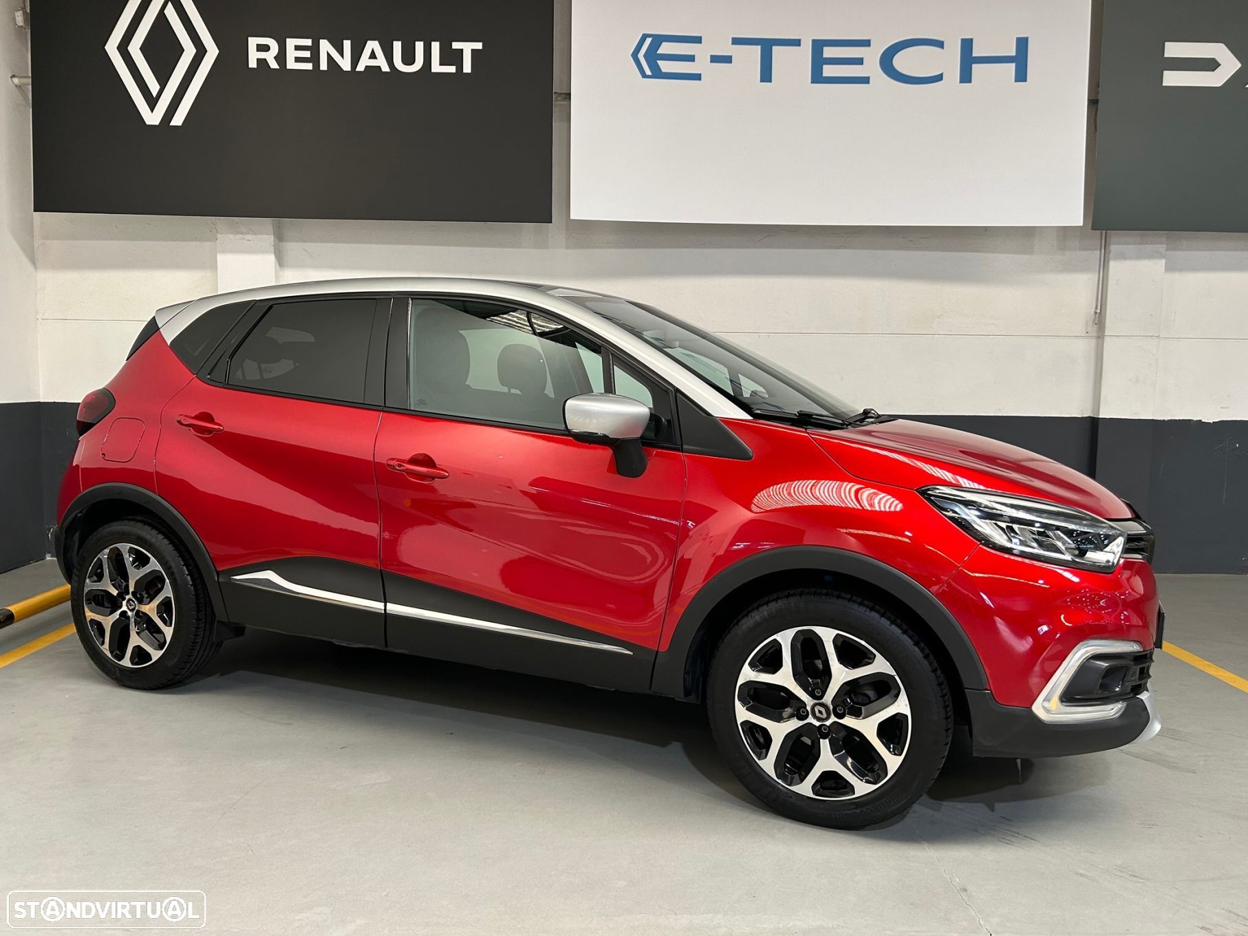 Renault Captur 0.9 TCE Exclusive - 1