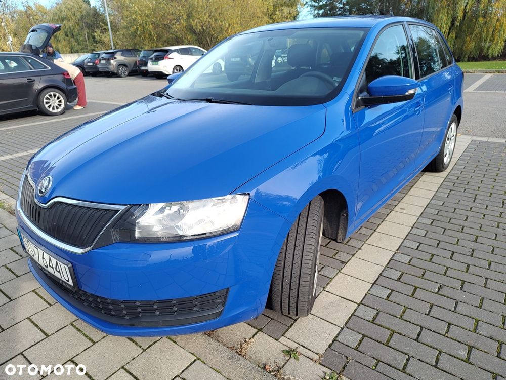 Skoda RAPID - 7