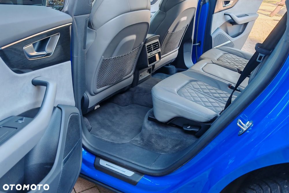 Audi Q8 - 14
