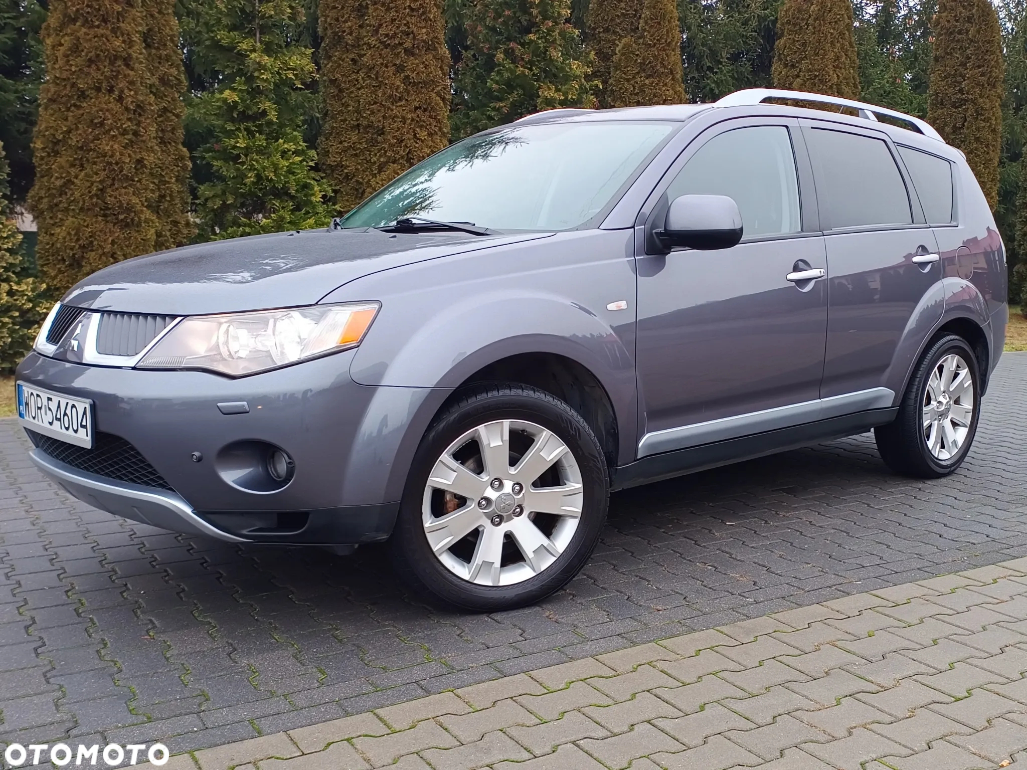 Mitsubishi Outlander 2.4 4WD CVT Instyle - 3
