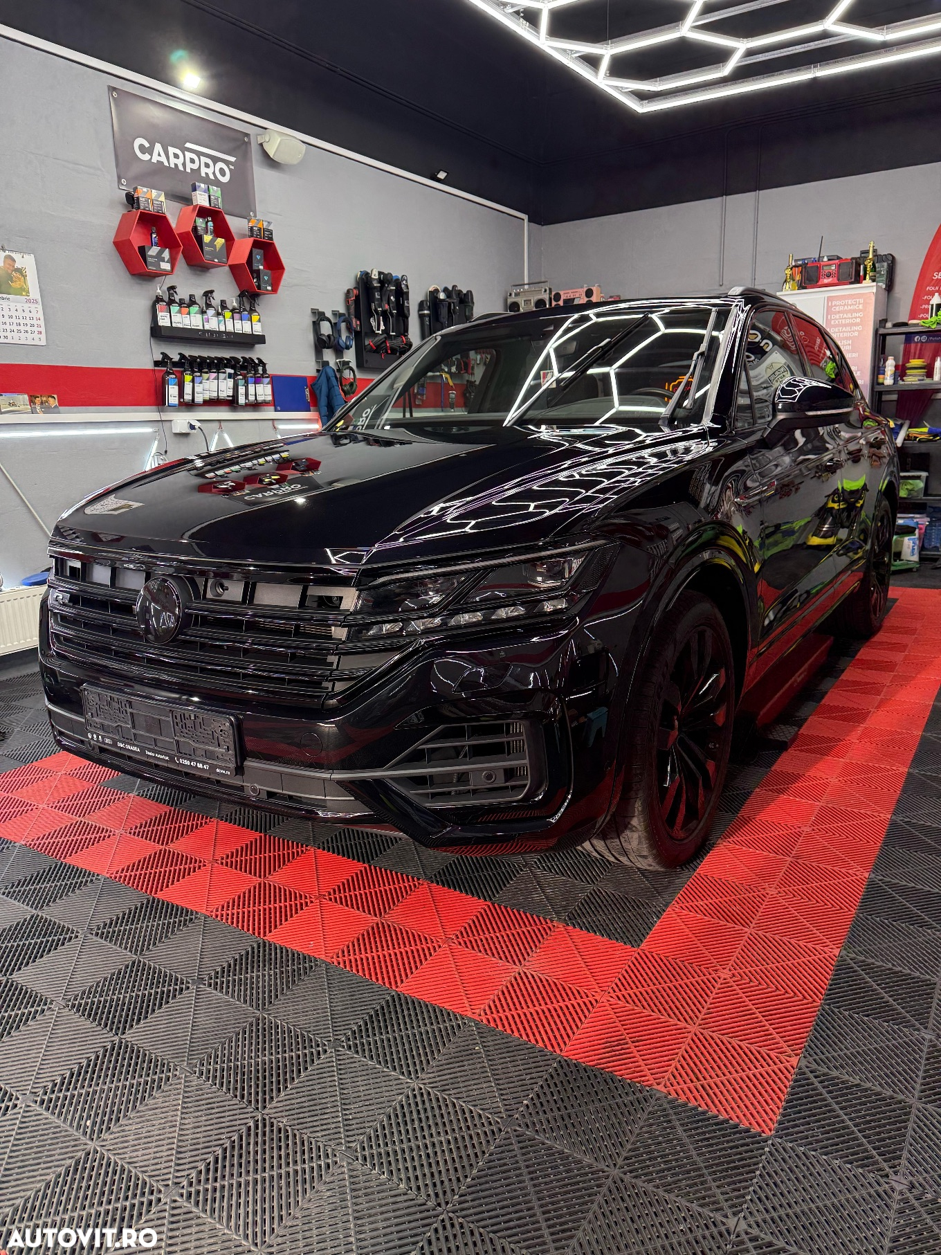 Volkswagen Touareg 3.0 V6 TDI 4Motion DPF Automatik R-Line - 2