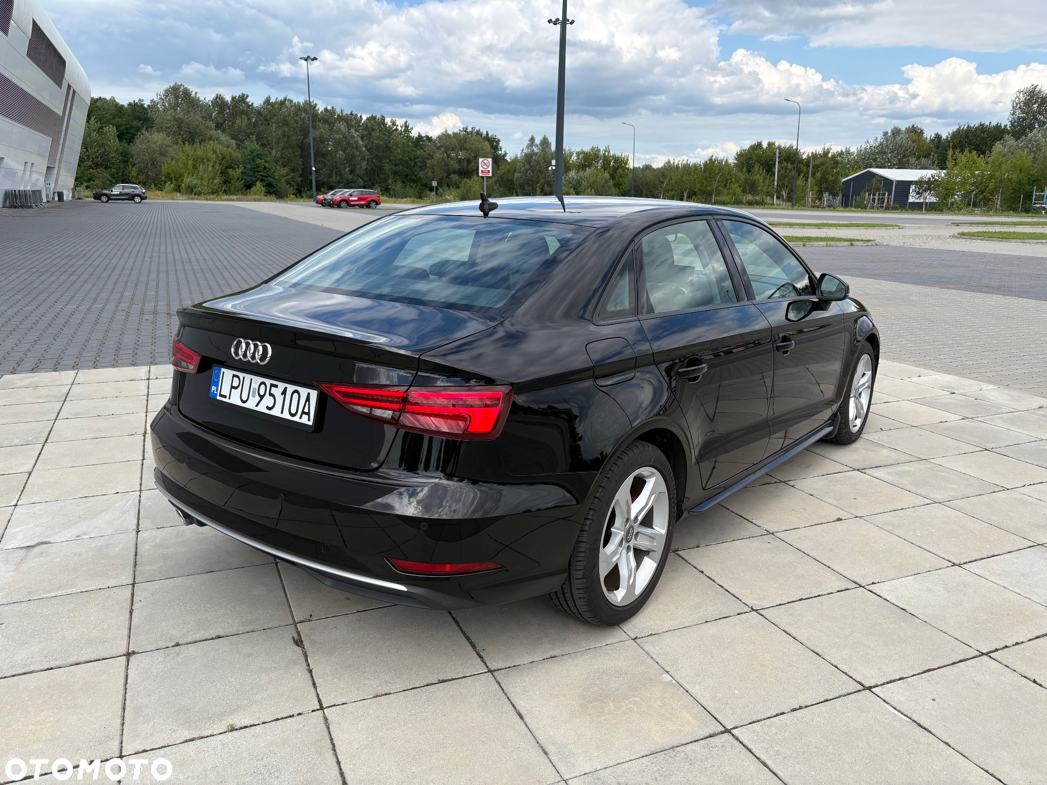 Audi A3 Limousine 1.6 TDI S tronic design - 6