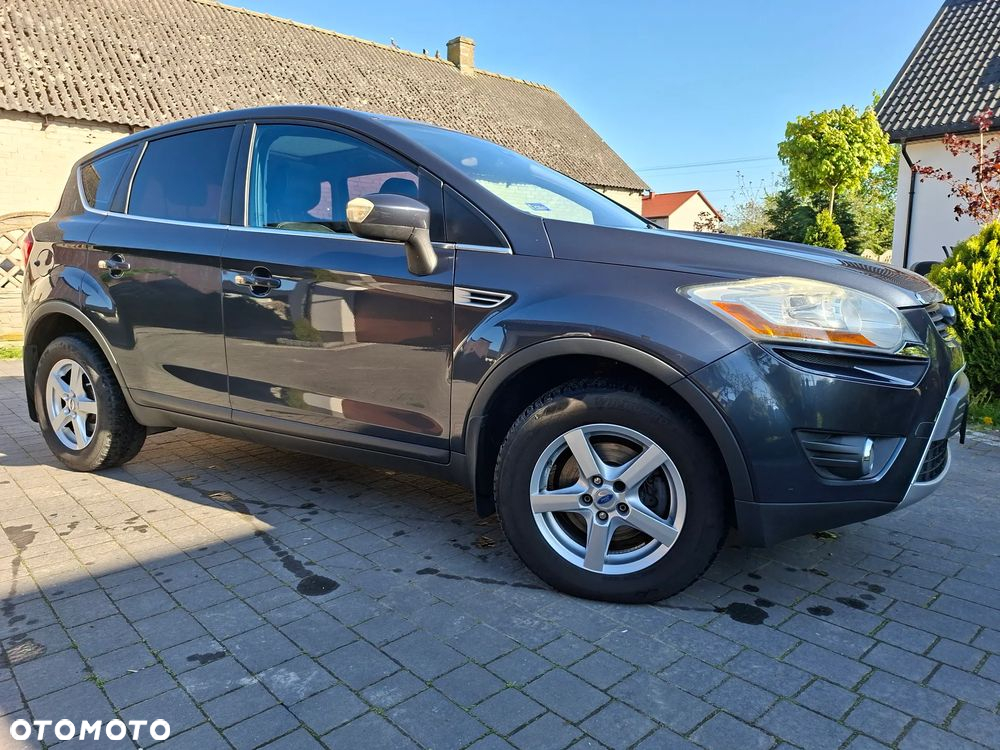 Ford Kuga 2.5 4x4 Titanium - 5
