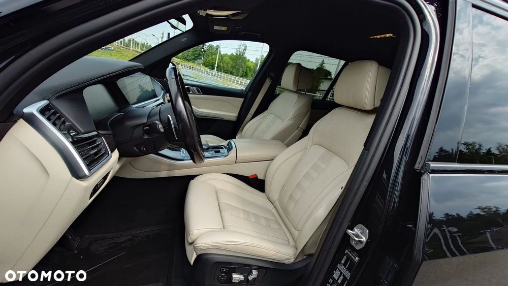 BMW X5 xDrive30d mHEV - 16