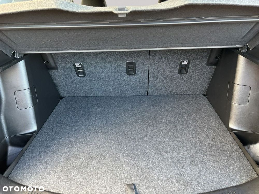 Suzuki SX4 S-Cross 1.4 SHVS Premium - 23