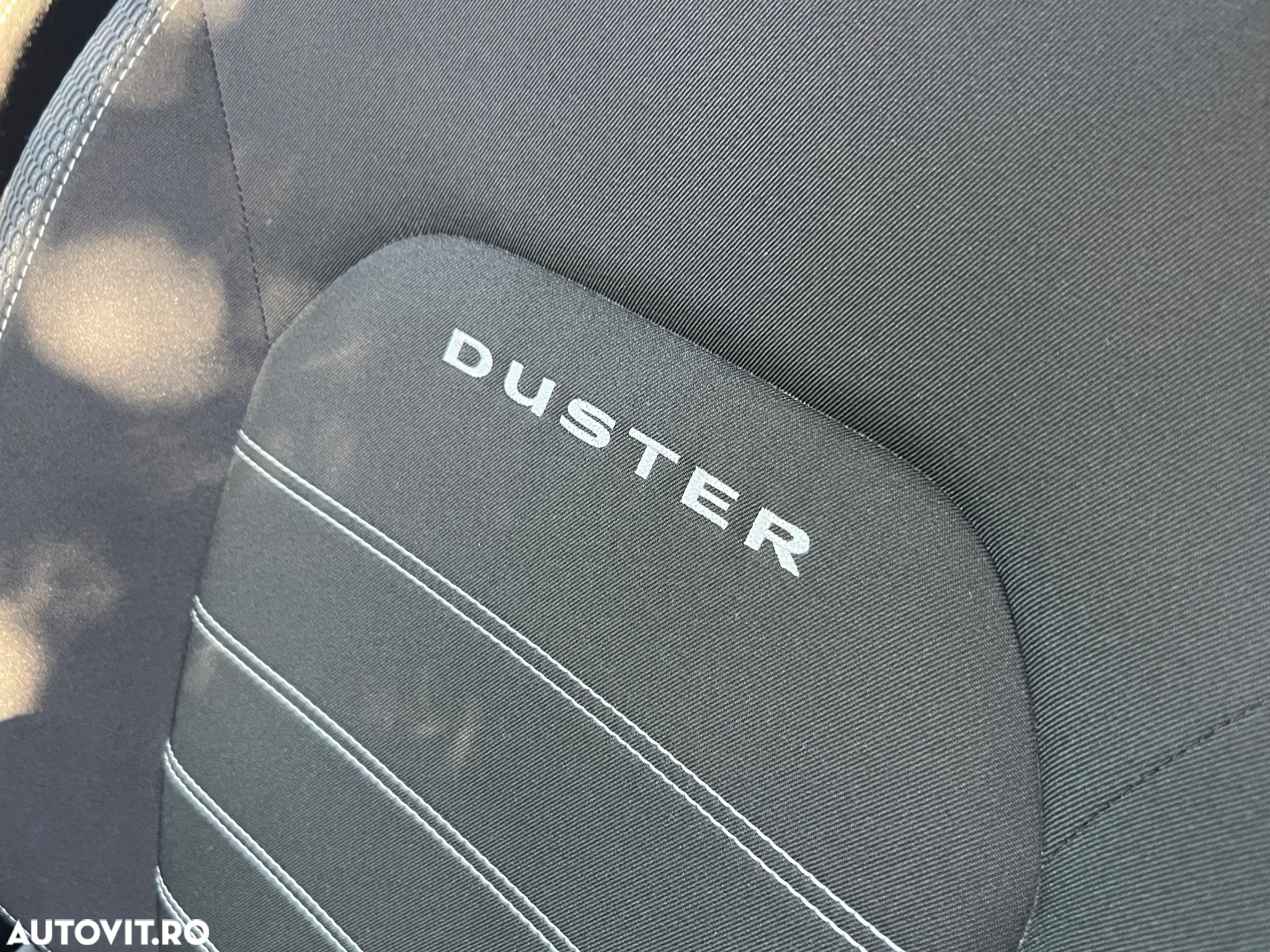 Dacia Duster 1.5 Blue dCi Prestige - 12