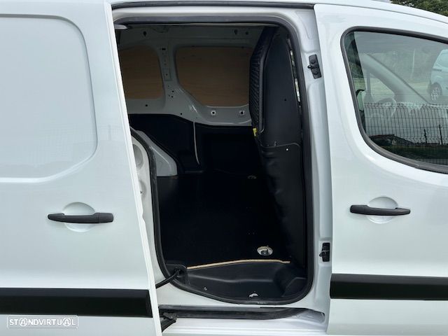 Peugeot PARTNER LONGA 3 LUGARES - 8