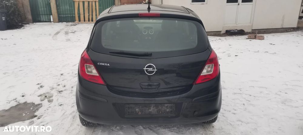 Opel Corsa 1.4 16V Satellite - 5