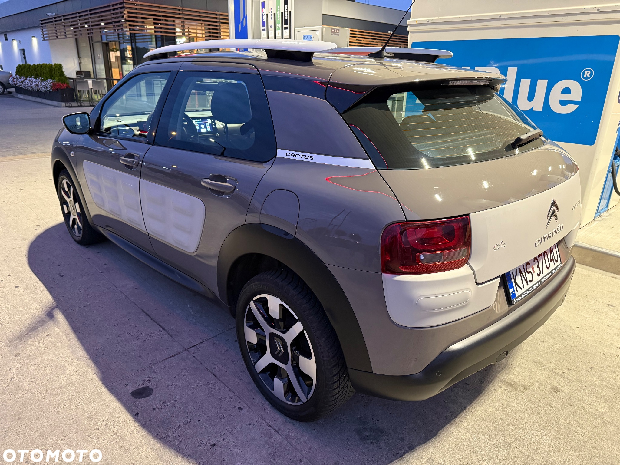 Citroën C4 Cactus 1.2 PureTech Shine - 4