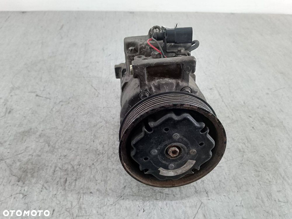 POMPA, SPRĘŻARKA KLIMATYZACJI AUDI A4 B6 447220-8... 2.0 20V - 7